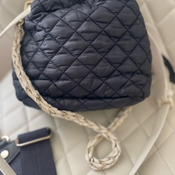 MZ WALLACE CROSBY DRAWSTRING BUCKET BAG - Picture 7 of 8